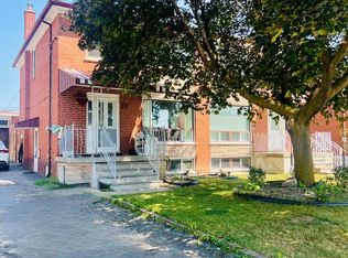 29 Peterdale Rd, Toronto, ON M3L 1T8