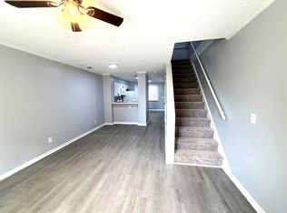 31 Canterbury Ct, Columbia, SC 29210