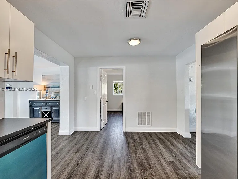 3730 SW 47th Ct — Photo 34