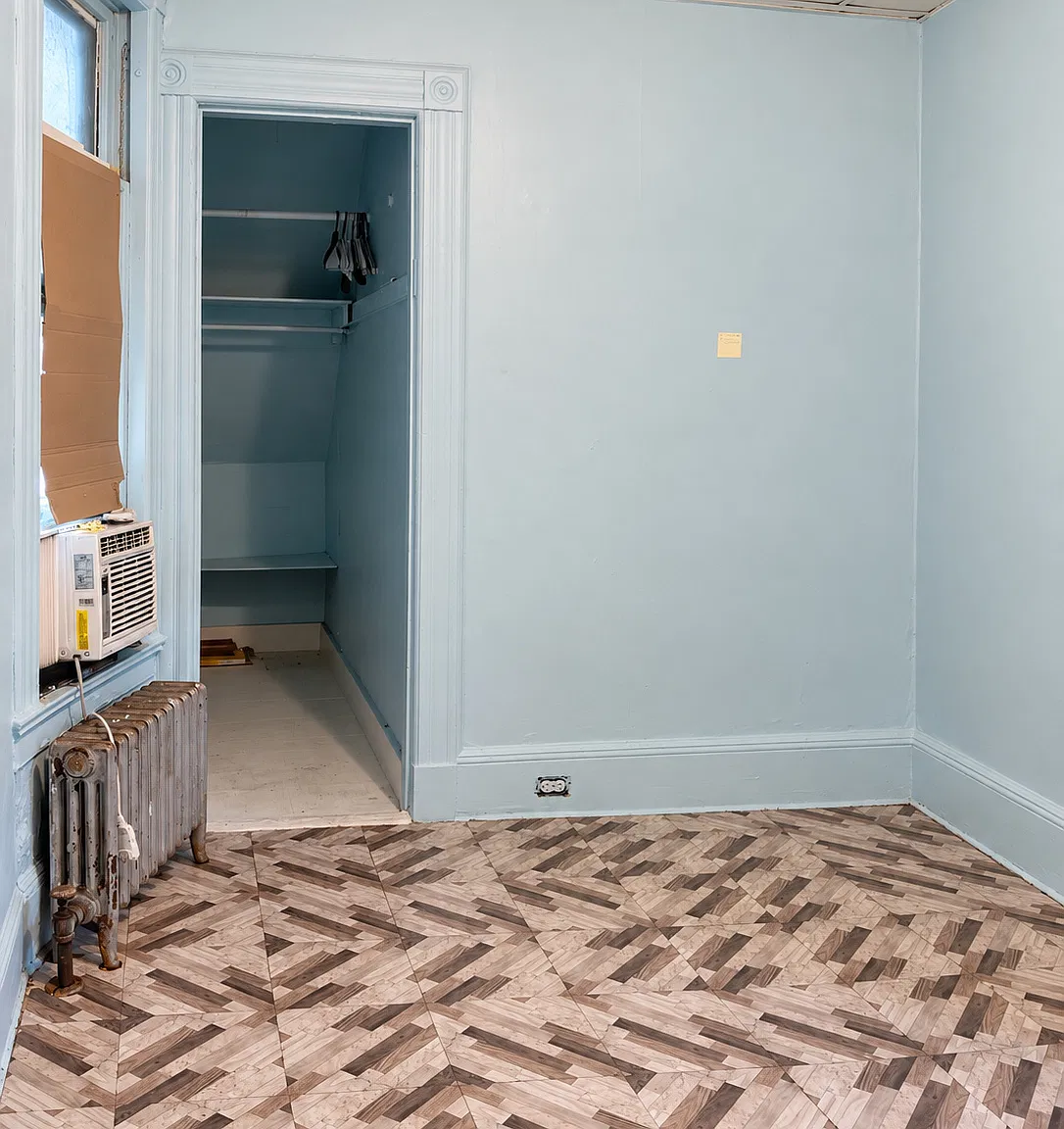 3 bed, $2,100 — Photo 3