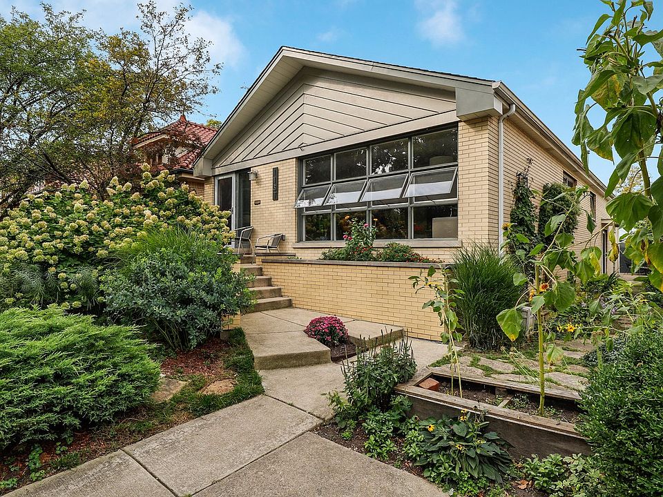1st image of 1137 Rossell Ave