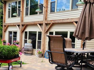 7002 Yale Bridge Rd, Rockton, IL 61072