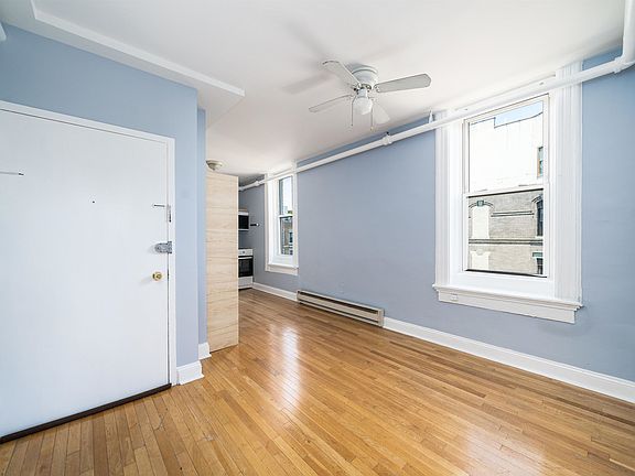 3rd image of 235 Monroe St APT 14