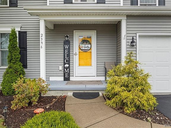 3rd image of 2396 Hobblebush Ln