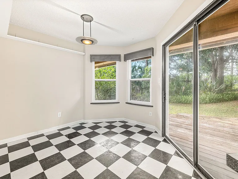 119 Palm Valley Woods Dr — Photo 20