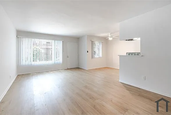12550 Pacific Ave #5 — Photo 3