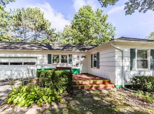 5608 W 101st Ter, Overland Park, KS 66207