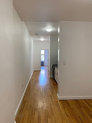 3rd image of 246 W 18th St APT 7