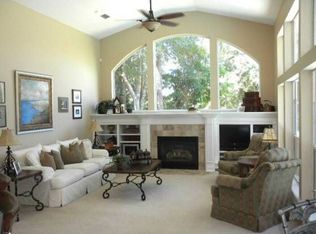 1743 Country Walk Dr, Fleming Island, FL 32003