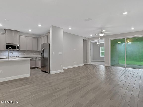 4th image of 3066 VILLA VERA Court