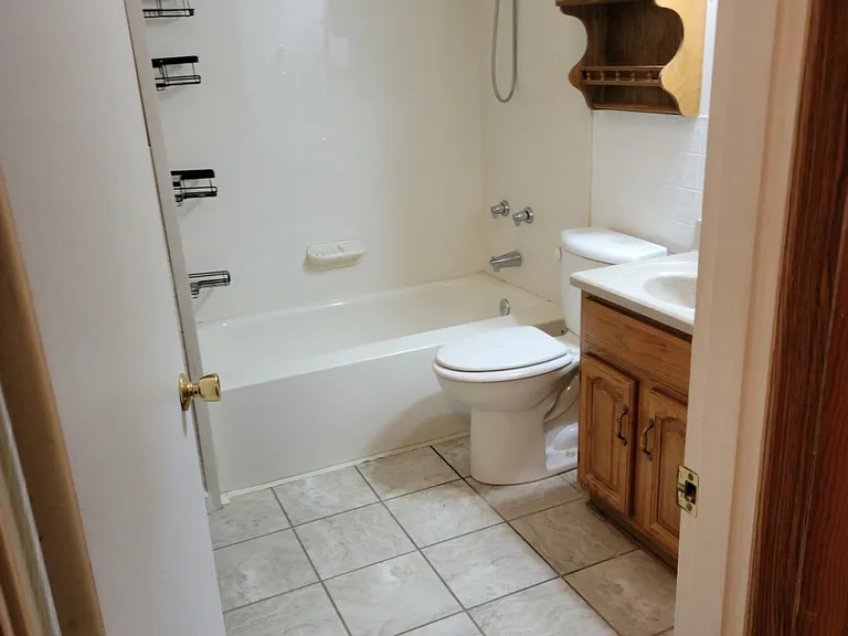 3332 Buckner St — Photo 9