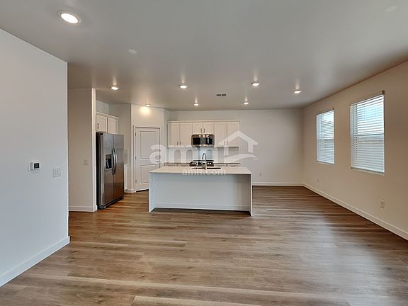 5th image of 9629 E Friedel Dr