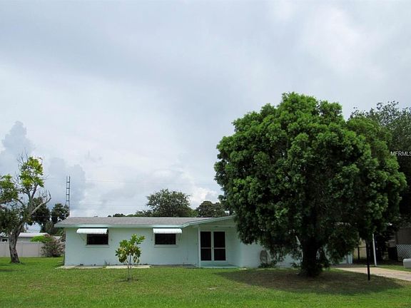 2nd image of 205 66th Avenue Dr W