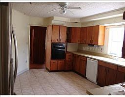 3rd image of 12715 Noreast Lake Dr