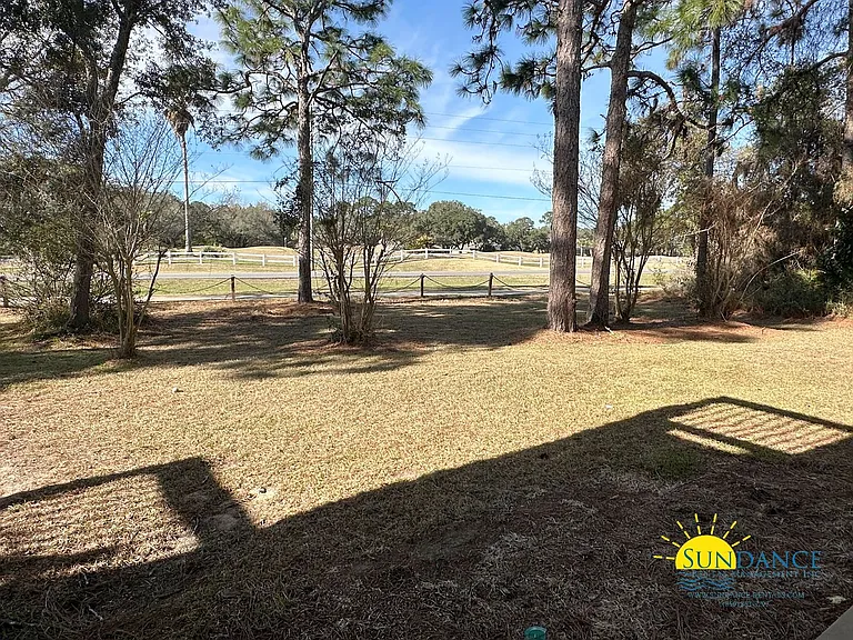 7223 Crown Ct — Photo 19