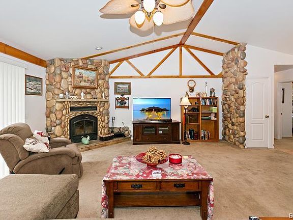 4th image of 2043 Wildhorse Ln