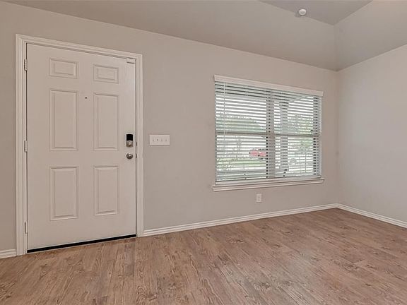 4th image of 20927 Twining Rose Ln