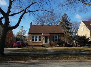 210 S Addison St, Bensenville, IL 60106