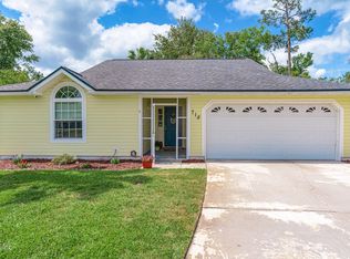 718 Martinique Ct, Fleming Island, FL 32003