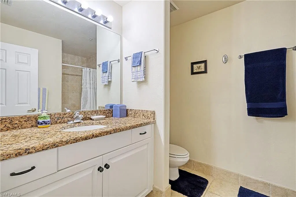 3 bed, 3.0 bath, 1326 sqft, $2,000 — Photo 4