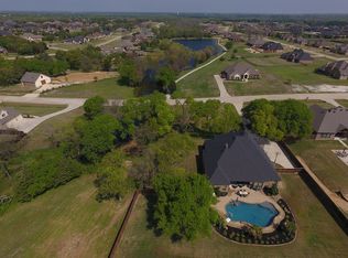 6240 Kingston Dr, Midlothian, TX 76065