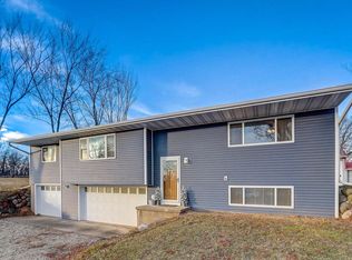1980 E Branch Rd, Sun Prairie, WI 53590