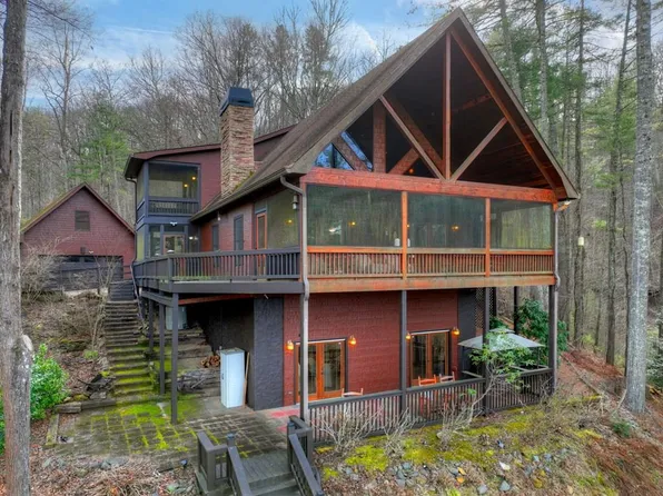 71 Rising Fawn Rd, Mineral Bluff, GA 30559