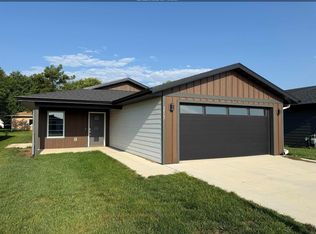 213 34th Ave W, Spencer, IA 51301