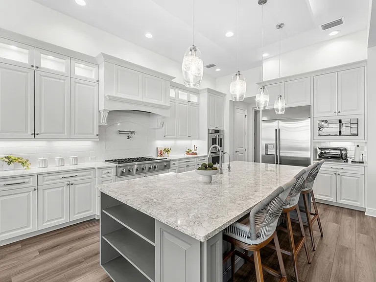 3638 Lake Adelaide Pl — Photo 11