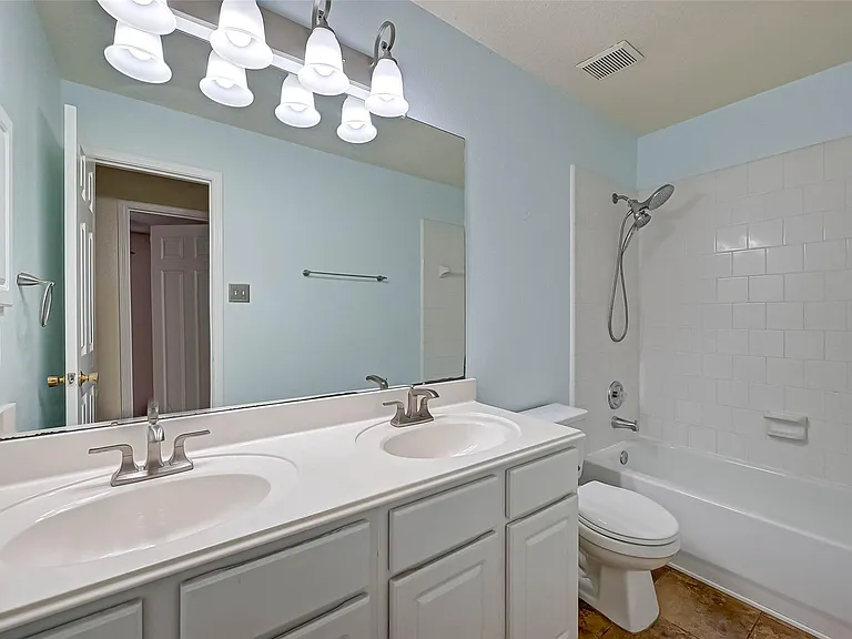 3630 Winstrome Ct — Photo 23