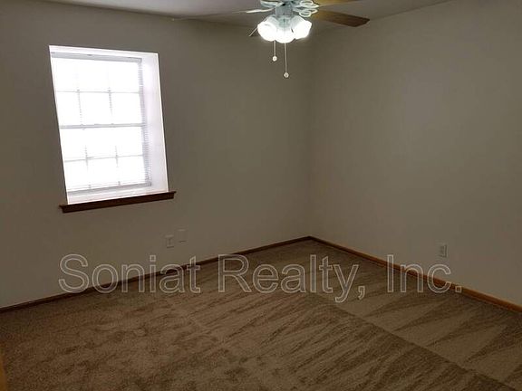 5th image of 3029 16th St Unit C-3029c