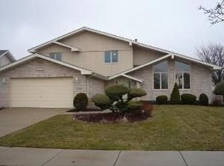 11764 Brookshire Dr, Orland Park, IL