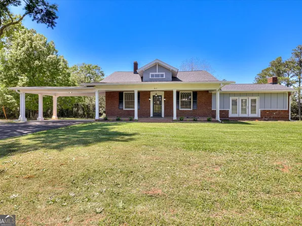 817 Buncombe St, Edgefield, SC 29824