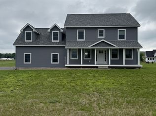 100 N Maple St, Hadley, MA 01035