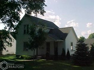 624 Woodlawn St, Traer, IA 50675