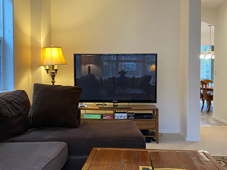 851 NE Caden Ave — Photo 12