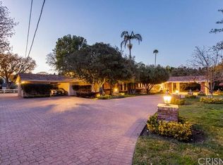 5031 Encino Ave, Encino, CA 91316