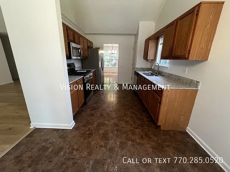 64 Wooddale Ln — Photo 13