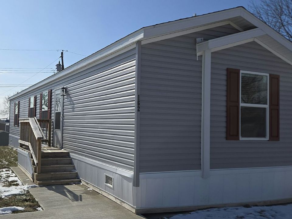 1st image of 3900 Clark Ln #162