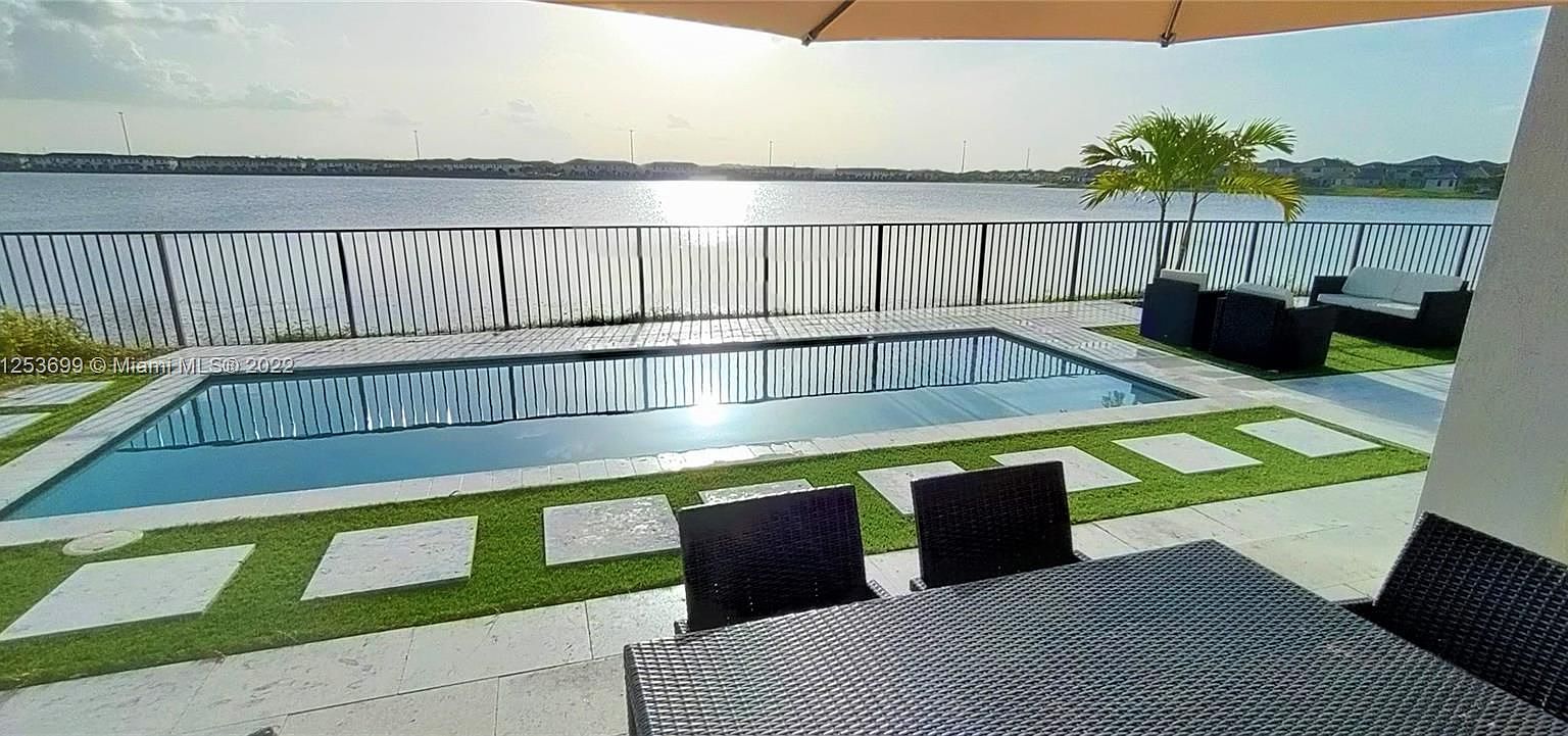 15800 NW 88th Ave, Miami Lakes, FL 33018 Zillow