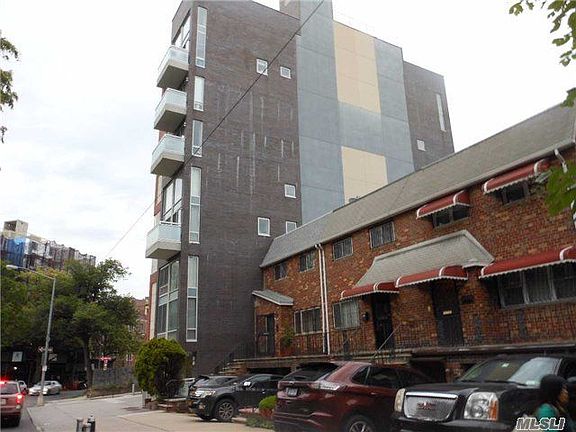 3rd image of 8287 116th St