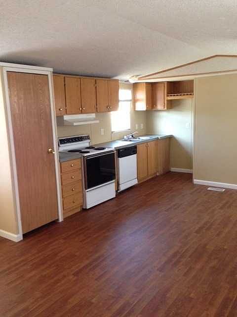 2nd image of 116 Langham Dr