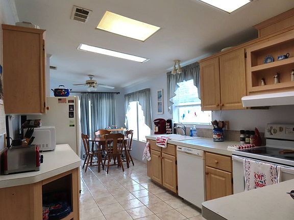3rd image of 5468 Crane Feather Dr #104
