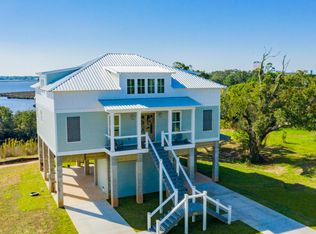 15821 Rue Dauphin, Biloxi, MS 39532