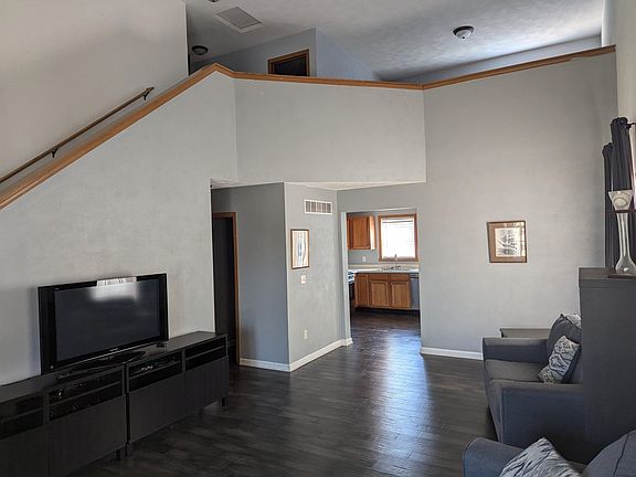 3rd image of 3991 Ashwinton Way