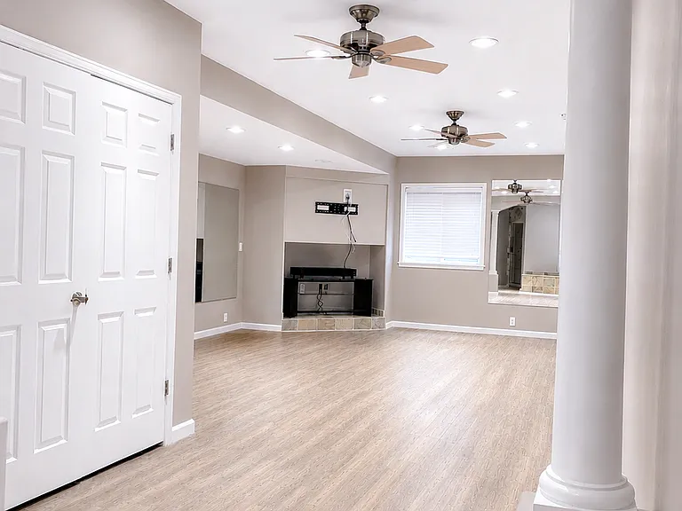 6133 Umber St — Photo 37