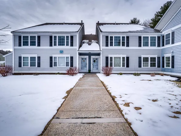 401 Springbrook Circle, Portsmouth, NH 03801