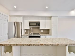 795 Broadview Ave #1, Toronto, ON M4K 2P8