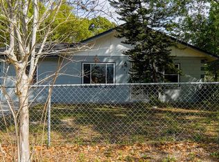 301 W 13th St, Apopka, FL 32703
