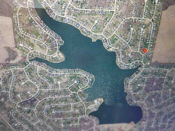 3rd image of 535 Bounty Dr NE